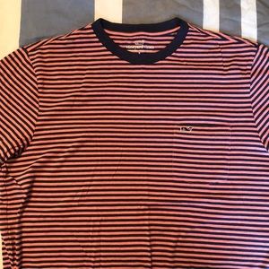 Vineyard Vines t-shirt